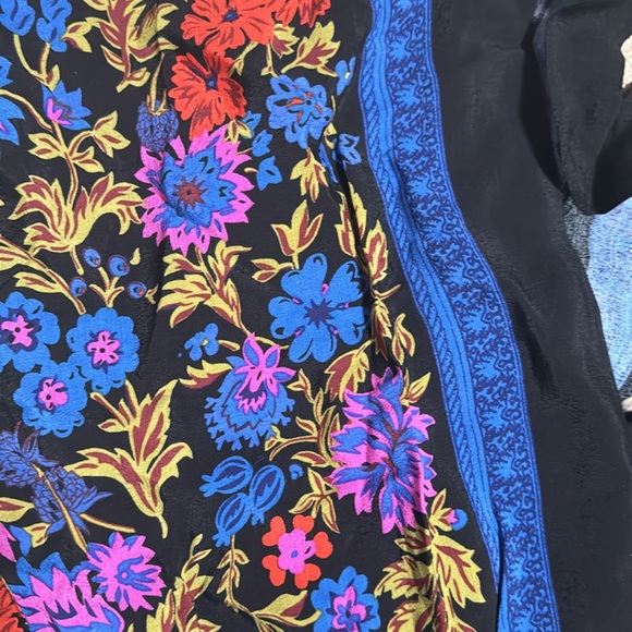 Cute jumpsuit from Anthroplogie - Picture 5 of 7